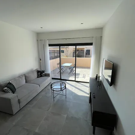 Clos Aria Nova Holiday home *
