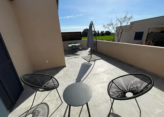 Clos Aria Nova Nyaraló Lucciana